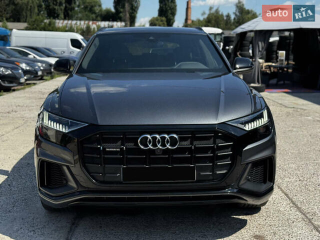 Серый Ауди Q8, объемом двигателя 3 л и пробегом 142 тыс. км за 75000 $, фото 4 на Automoto.ua