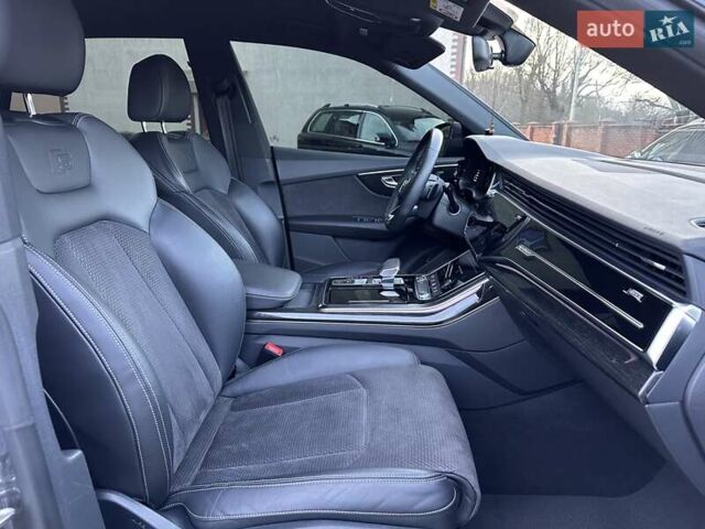 Серый Ауди Q8, объемом двигателя 2.97 л и пробегом 89 тыс. км за 69950 $, фото 34 на Automoto.ua