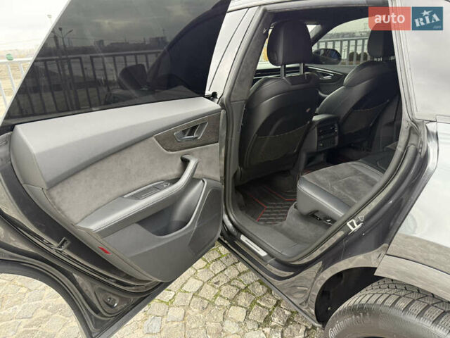 Серый Ауди Q8, объемом двигателя 2.97 л и пробегом 74 тыс. км за 72999 $, фото 29 на Automoto.ua