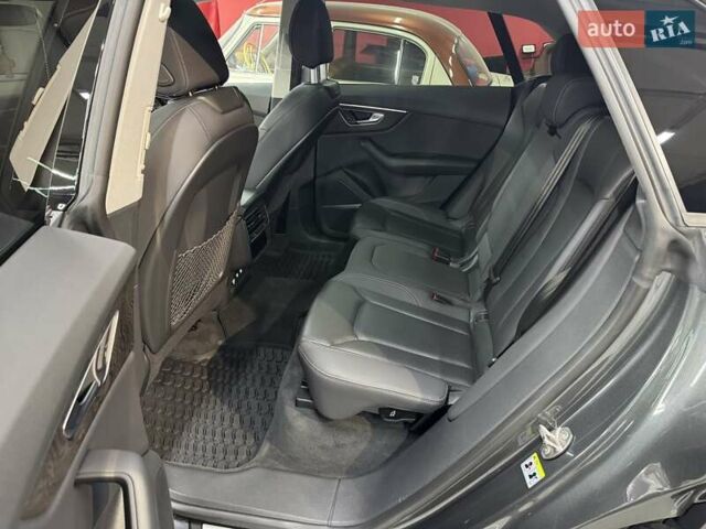 Серый Ауди Q8, объемом двигателя 3 л и пробегом 61 тыс. км за 56000 $, фото 10 на Automoto.ua