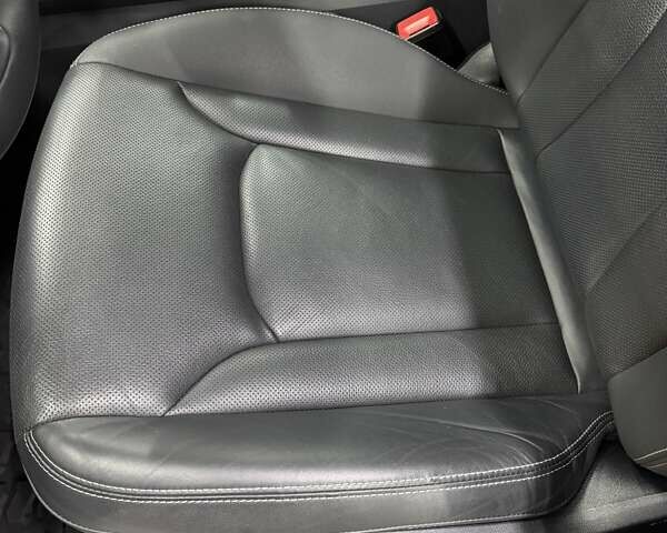 Серый Ауди Q8, объемом двигателя 3 л и пробегом 61 тыс. км за 56000 $, фото 8 на Automoto.ua