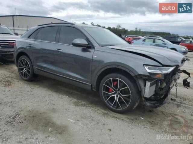 Серый Ауди Q8, объемом двигателя 3 л и пробегом 57 тыс. км за 39000 $, фото 2 на Automoto.ua