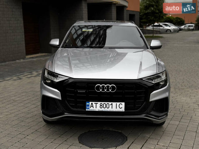 Сірий Ауді Q8, об'ємом двигуна 3 л та пробігом 62 тис. км за 63000 $, фото 3 на Automoto.ua