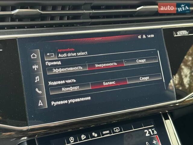 Серый Ауди Q8, объемом двигателя 3 л и пробегом 20 тыс. км за 87000 $, фото 56 на Automoto.ua