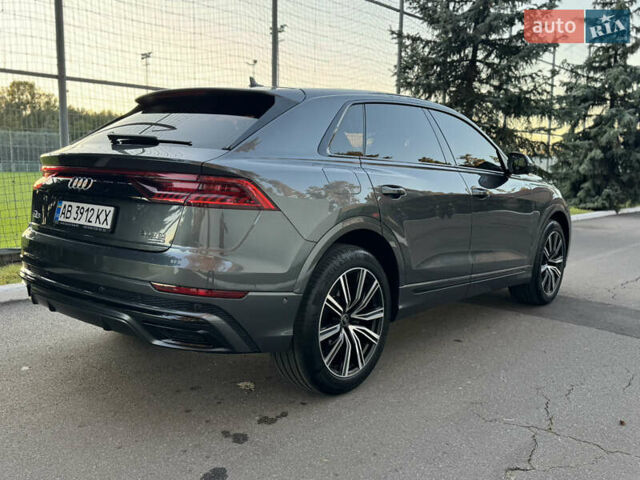 Серый Ауди Q8, объемом двигателя 3 л и пробегом 90 тыс. км за 68500 $, фото 43 на Automoto.ua