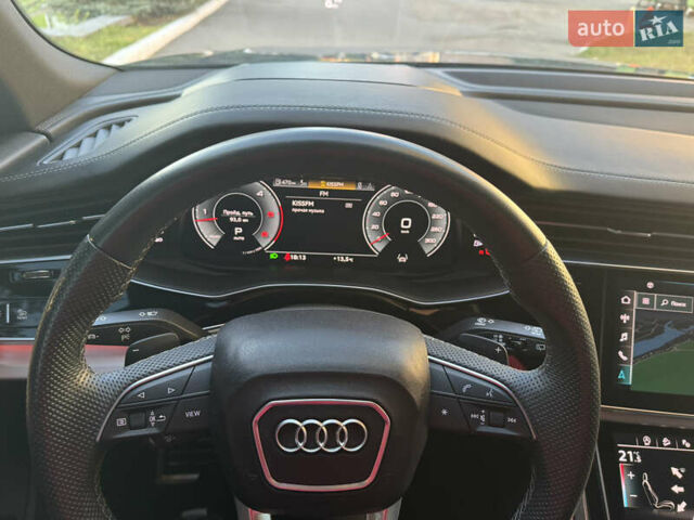 Серый Ауди Q8, объемом двигателя 3 л и пробегом 90 тыс. км за 68500 $, фото 78 на Automoto.ua