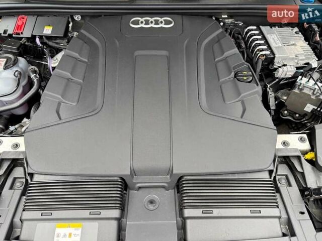 Серый Ауди Q8, объемом двигателя 3 л и пробегом 20 тыс. км за 87000 $, фото 4 на Automoto.ua