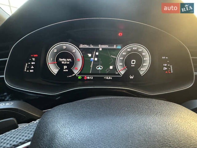 Серый Ауди Q8, объемом двигателя 3 л и пробегом 90 тыс. км за 68500 $, фото 85 на Automoto.ua