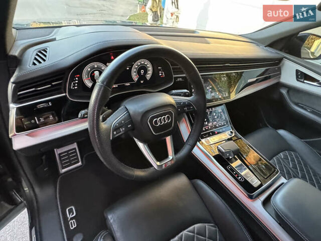 Серый Ауди Q8, объемом двигателя 3 л и пробегом 90 тыс. км за 68500 $, фото 49 на Automoto.ua