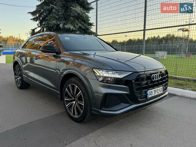 Серый Ауди Q8, объемом двигателя 3 л и пробегом 90 тыс. км за 68500 $, фото 1 на Automoto.ua