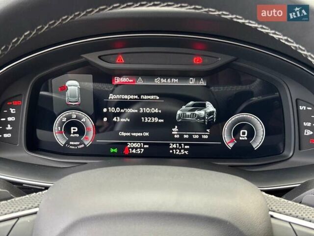 Серый Ауди Q8, объемом двигателя 3 л и пробегом 20 тыс. км за 87000 $, фото 45 на Automoto.ua