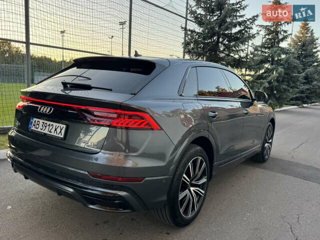 Серый Ауди Q8, объемом двигателя 3 л и пробегом 90 тыс. км за 68500 $, фото 27 на Automoto.ua