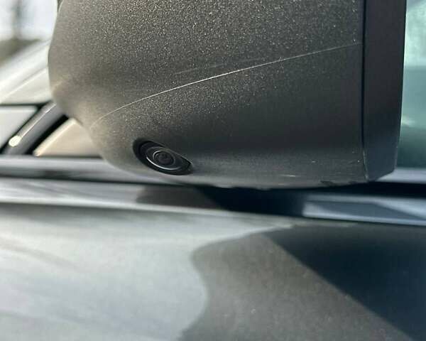 Ауді Q8 2021 у Кам'янське (Дніпродзержинськ) на Automoto.ua Сірий Ауді Q8, об'ємом двигуна 2.97 л та пробігом 165 тис. км за 53999 $, фото 10 на Automoto.ua