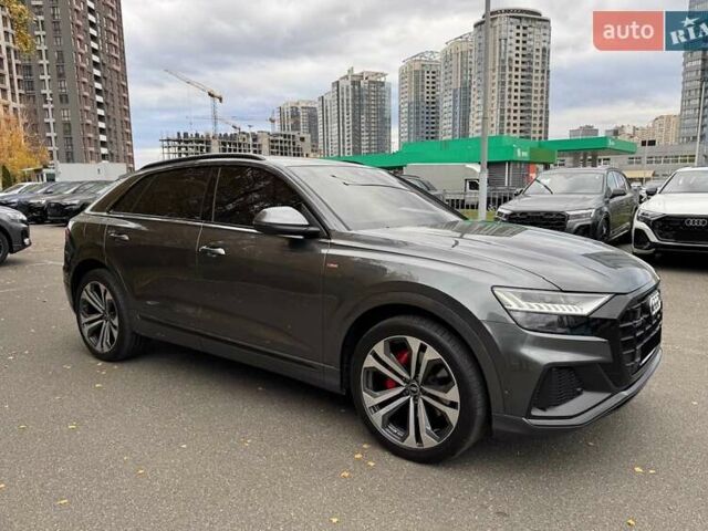 Серый Ауди Q8, объемом двигателя 3 л и пробегом 20 тыс. км за 87000 $, фото 6 на Automoto.ua