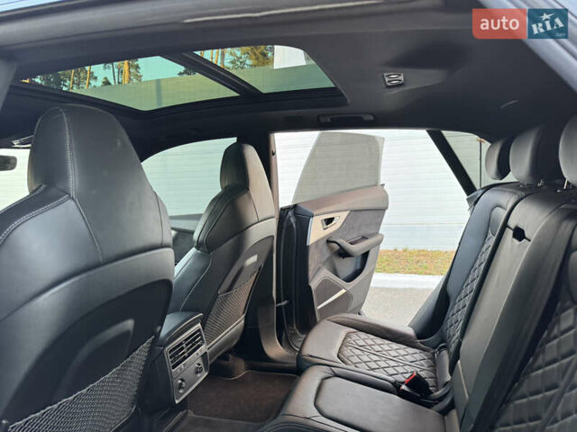 Серый Ауди Q8, объемом двигателя 3 л и пробегом 90 тыс. км за 68500 $, фото 67 на Automoto.ua