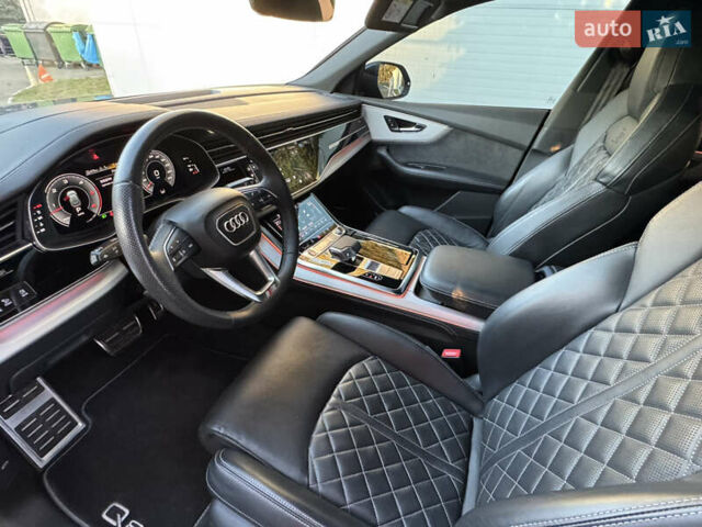 Серый Ауди Q8, объемом двигателя 3 л и пробегом 90 тыс. км за 68500 $, фото 50 на Automoto.ua