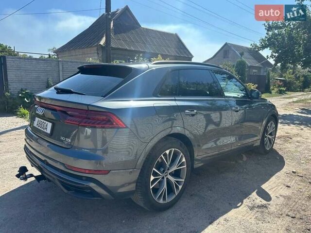 Сірий Ауді Q8, об'ємом двигуна 3 л та пробігом 165 тис. км за 57900 $, фото 9 на Automoto.ua