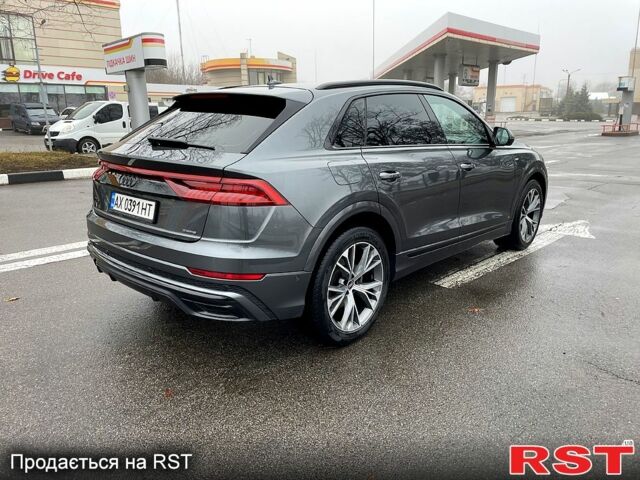 Серый Ауди Q8, объемом двигателя 3 л и пробегом 130 тыс. км за 68000 $, фото 5 на Automoto.ua