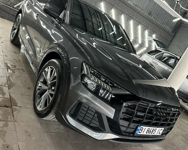 Сірий Ауді Q8, об'ємом двигуна 2.97 л та пробігом 52 тис. км за 75500 $, фото 14 на Automoto.ua