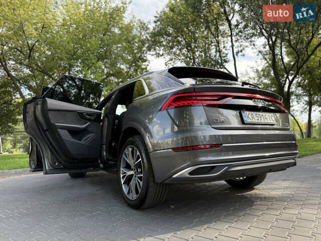 Серый Ауди Q8, объемом двигателя 2.97 л и пробегом 28 тыс. км за 84999 $, фото 23 на Automoto.ua