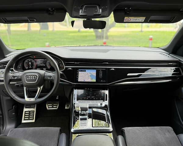 Серый Ауди Q8, объемом двигателя 2.97 л и пробегом 28 тыс. км за 84999 $, фото 27 на Automoto.ua