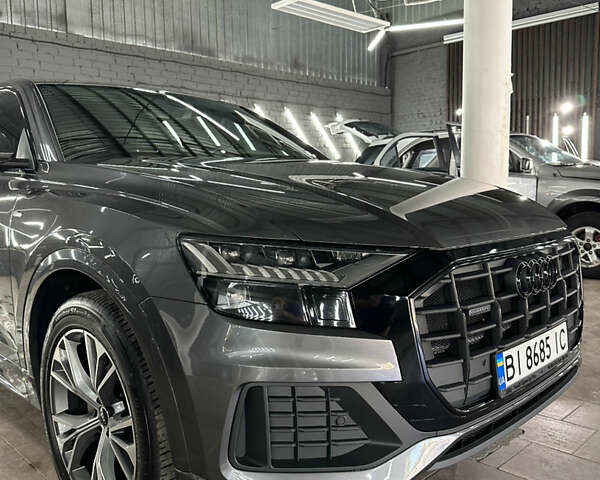 Сірий Ауді Q8, об'ємом двигуна 2.97 л та пробігом 52 тис. км за 75500 $, фото 18 на Automoto.ua