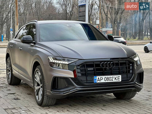 Сірий Ауді Q8, об'ємом двигуна 2.97 л та пробігом 68 тис. км за 77500 $, фото 3 на Automoto.ua
