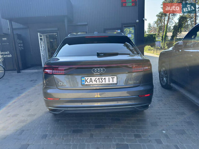 Сірий Ауді Q8, об'ємом двигуна 2.97 л та пробігом 95 тис. км за 70000 $, фото 9 на Automoto.ua
