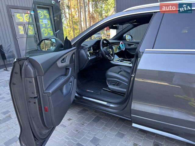 Сірий Ауді Q8, об'ємом двигуна 2.97 л та пробігом 95 тис. км за 70000 $, фото 6 на Automoto.ua