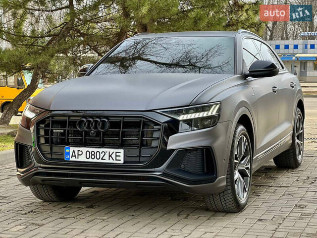 Сірий Ауді Q8, об'ємом двигуна 2.97 л та пробігом 68 тис. км за 77500 $, фото 1 на Automoto.ua