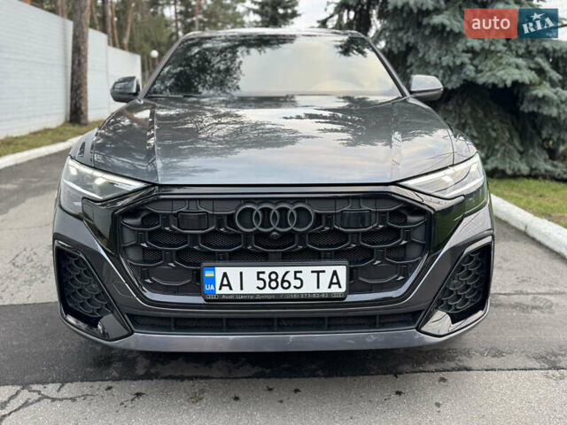 Сірий Ауді Q8, об'ємом двигуна 3 л та пробігом 24 тис. км за 89999 $, фото 6 на Automoto.ua