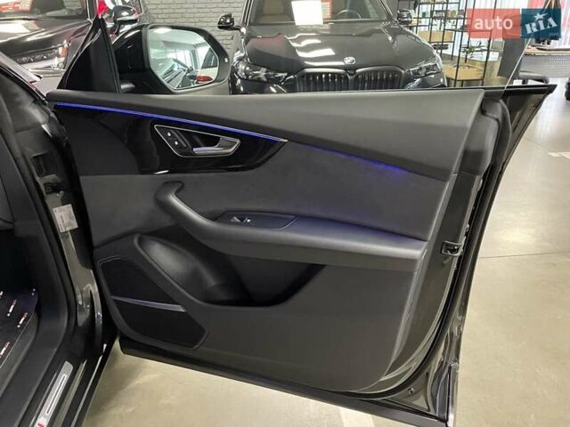 Серый Ауди Q8, объемом двигателя 2.97 л и пробегом 24 тыс. км за 97700 $, фото 41 на Automoto.ua