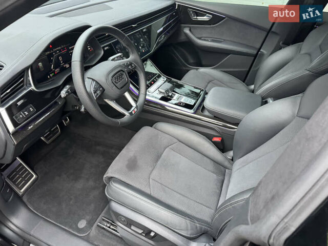 Сірий Ауді Q8, об'ємом двигуна 3 л та пробігом 24 тис. км за 89999 $, фото 37 на Automoto.ua
