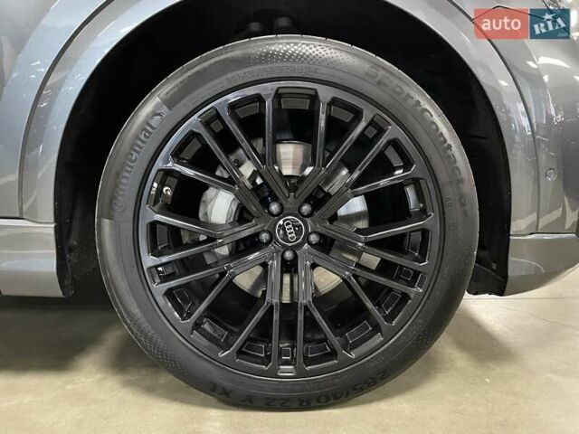 Серый Ауди Q8, объемом двигателя 2.97 л и пробегом 24 тыс. км за 97700 $, фото 86 на Automoto.ua