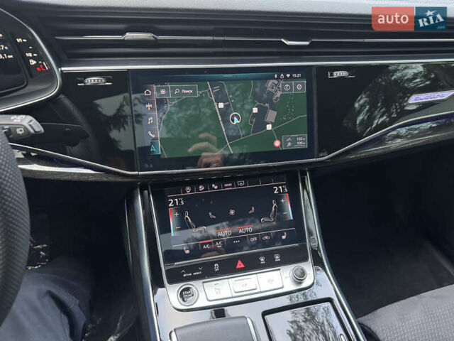 Сірий Ауді Q8, об'ємом двигуна 3 л та пробігом 24 тис. км за 89999 $, фото 42 на Automoto.ua