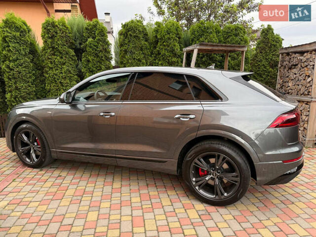 Серый Ауди Q8, объемом двигателя 2.97 л и пробегом 20 тыс. км за 89999 $, фото 8 на Automoto.ua
