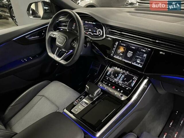 Серый Ауди Q8, объемом двигателя 2.97 л и пробегом 24 тыс. км за 97700 $, фото 44 на Automoto.ua