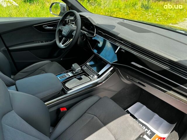 Серый Ауди Q8, объемом двигателя 3 л и пробегом 6 тыс. км за 99990 $, фото 19 на Automoto.ua