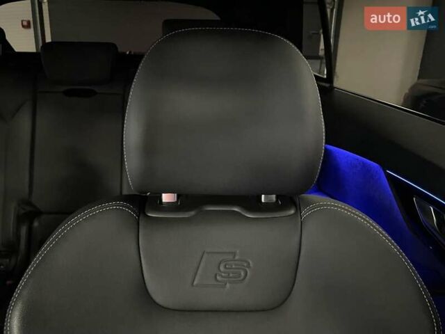 Серый Ауди Q8, объемом двигателя 2.97 л и пробегом 24 тыс. км за 97700 $, фото 30 на Automoto.ua