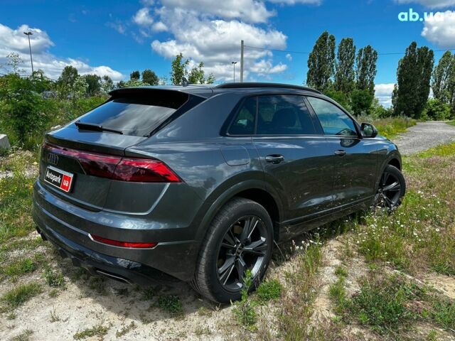 Серый Ауди Q8, объемом двигателя 3 л и пробегом 6 тыс. км за 99990 $, фото 4 на Automoto.ua