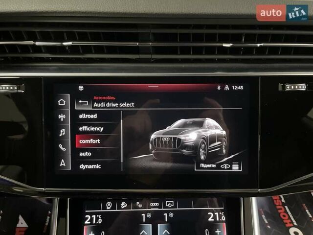 Серый Ауди Q8, объемом двигателя 2.97 л и пробегом 24 тыс. км за 97700 $, фото 63 на Automoto.ua