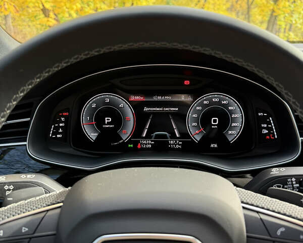 Серый Ауди Q8, объемом двигателя 3 л и пробегом 15 тыс. км за 99500 $, фото 15 на Automoto.ua