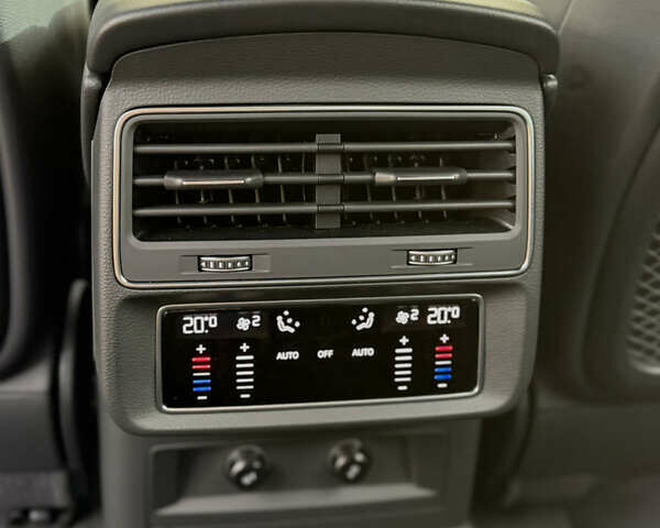 Серый Ауди Q8, объемом двигателя 3 л и пробегом 15 тыс. км за 99500 $, фото 29 на Automoto.ua