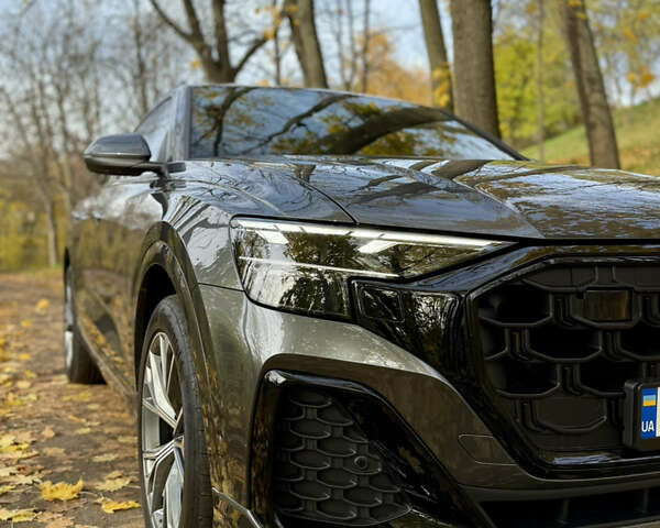 Серый Ауди Q8, объемом двигателя 3 л и пробегом 15 тыс. км за 99500 $, фото 2 на Automoto.ua