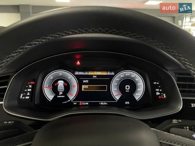 Серый Ауди Q8, объемом двигателя 2.97 л и пробегом 24 тыс. км за 97700 $, фото 55 на Automoto.ua