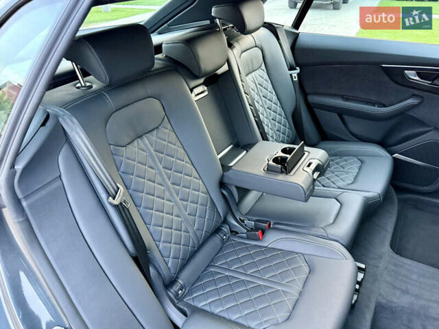 Серый Ауди Q8, объемом двигателя 3 л и пробегом 1 тыс. км за 115900 $, фото 39 на Automoto.ua