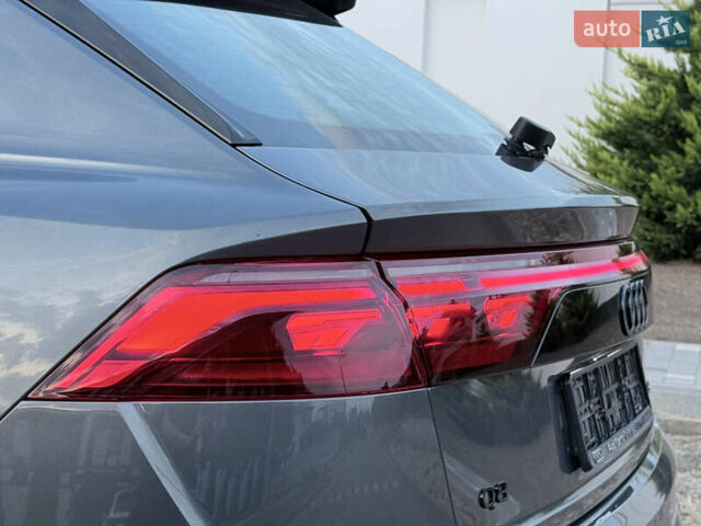 Серый Ауди Q8, объемом двигателя 3 л и пробегом 1 тыс. км за 115900 $, фото 15 на Automoto.ua