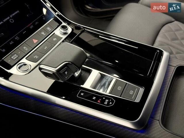 Серый Ауди Q8, объемом двигателя 3 л и пробегом 1 тыс. км за 106900 $, фото 23 на Automoto.ua