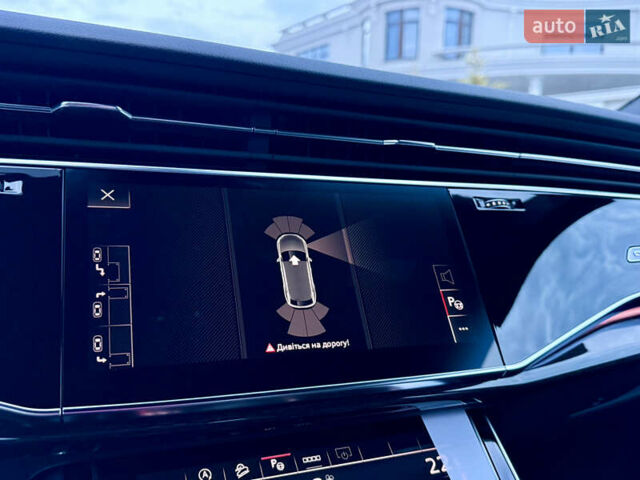 Серый Ауди Q8, объемом двигателя 3 л и пробегом 1 тыс. км за 115900 $, фото 69 на Automoto.ua