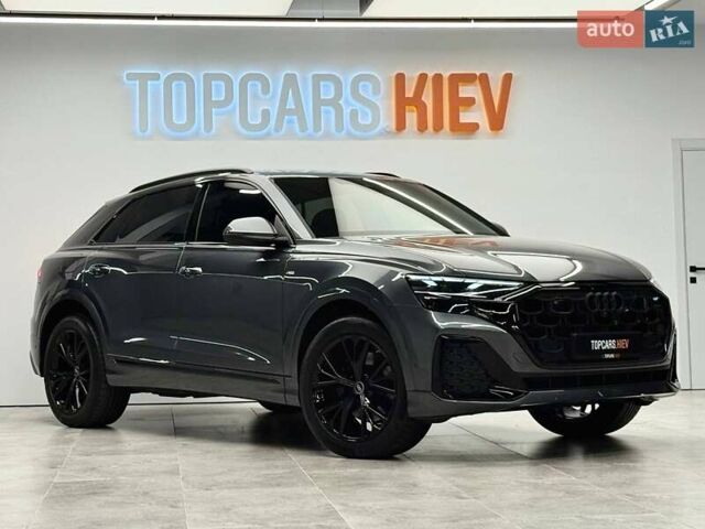 Серый Ауди Q8, объемом двигателя 3 л и пробегом 1 тыс. км за 106900 $, фото 2 на Automoto.ua